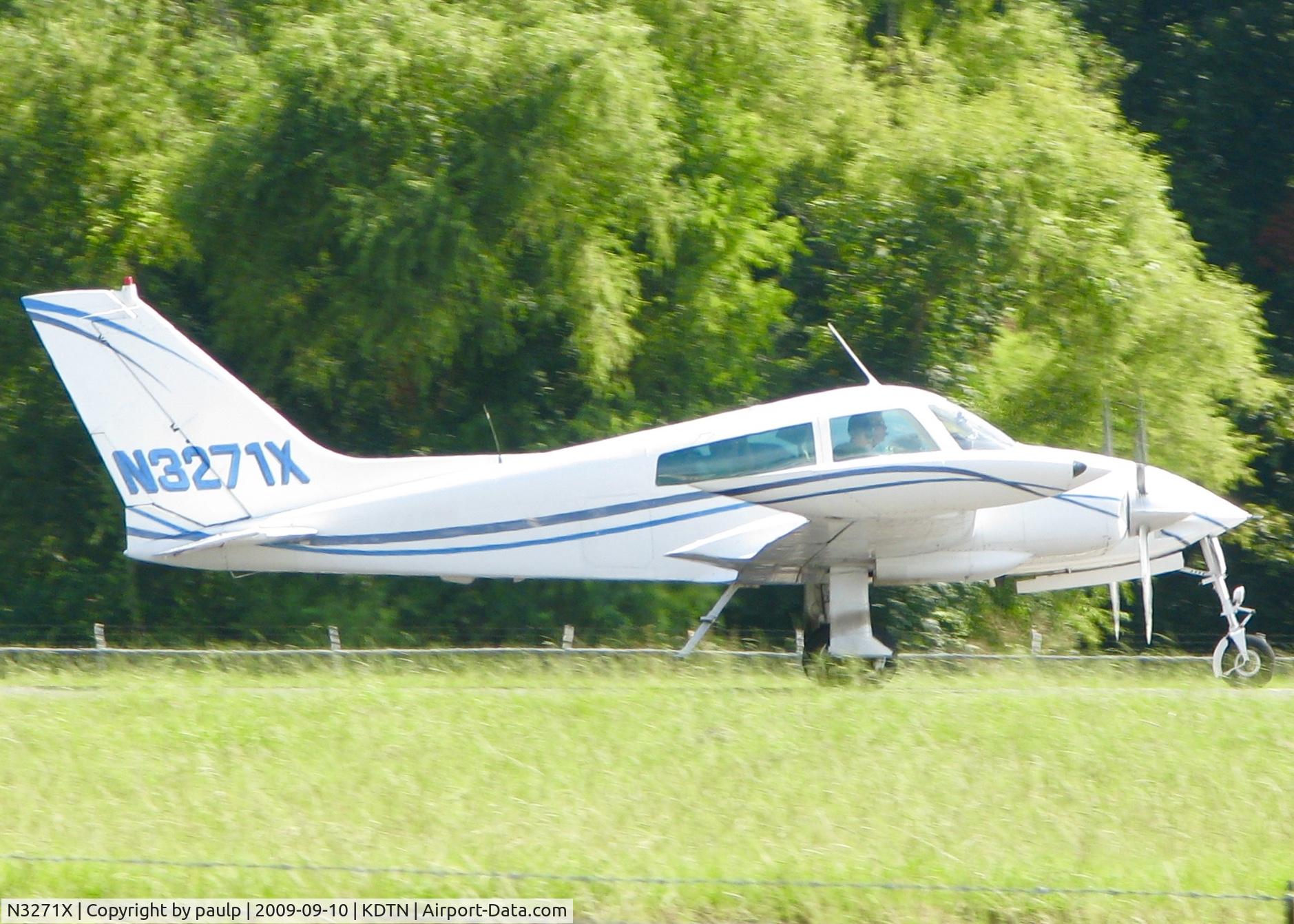 N3271X, 1967 Cessna 310L C/N 310L-0121, At Downtown Shreveport.