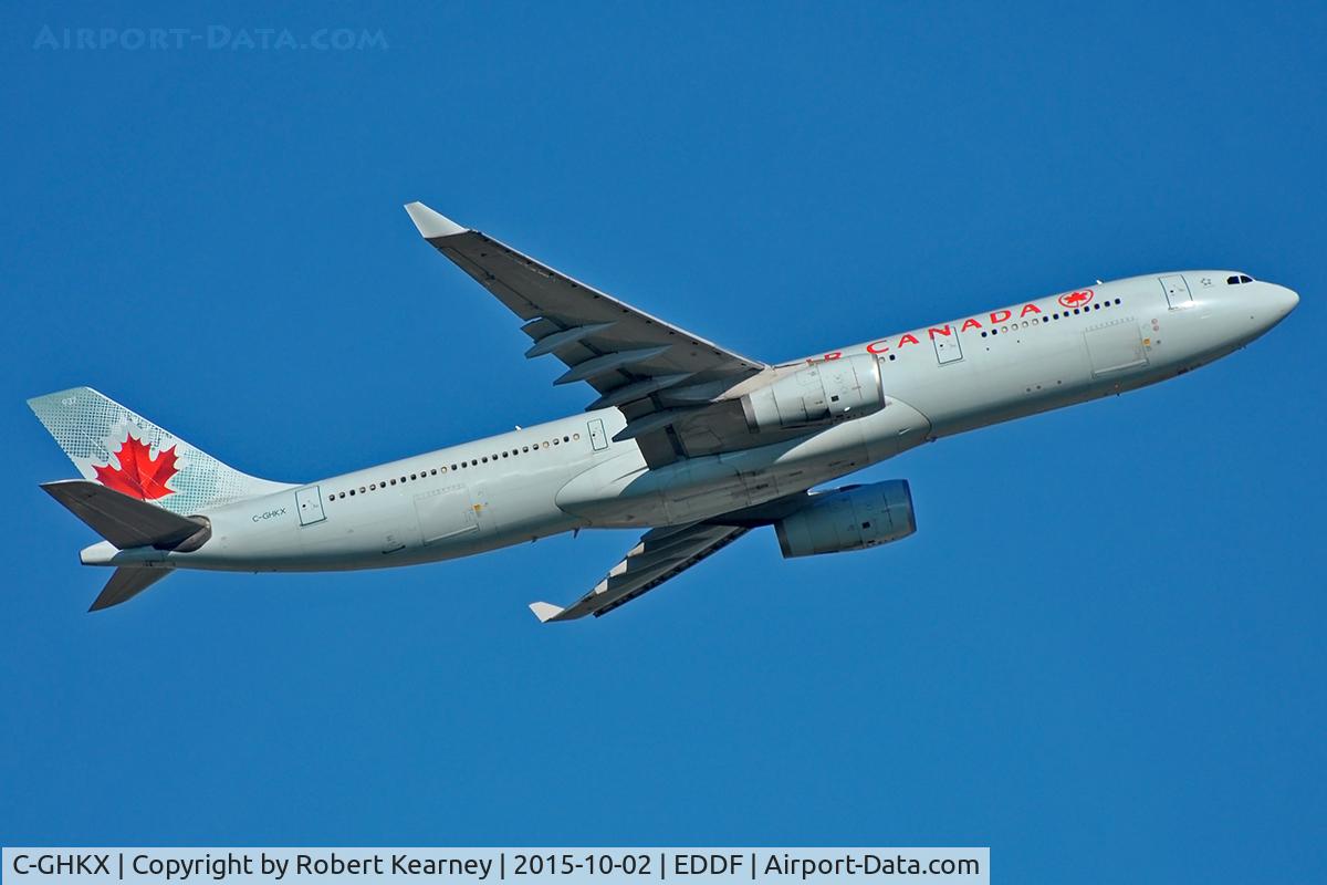 C-GHKX, 2001 Airbus A330-343 C/N 0412, Climbing out of EDDF