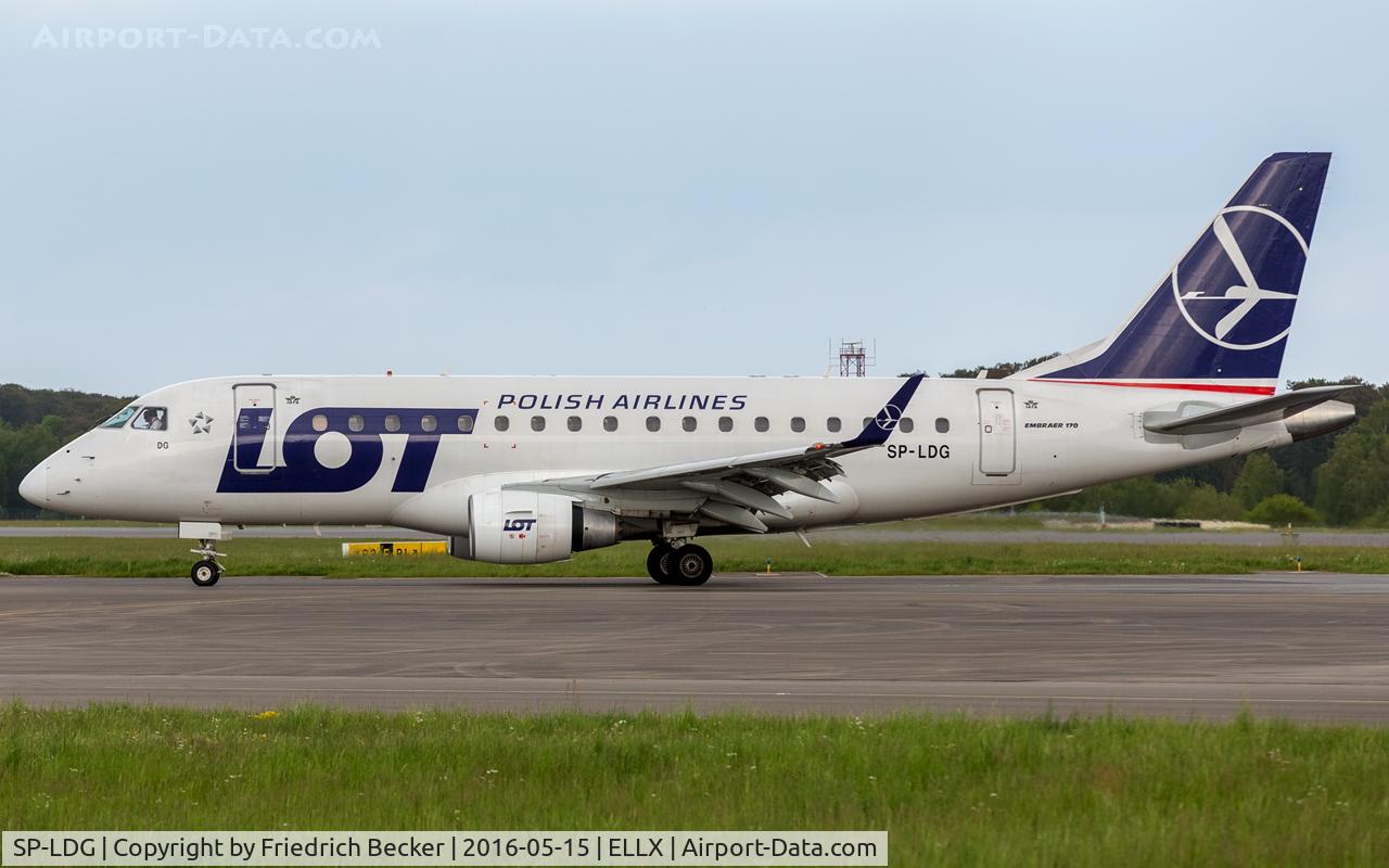 SP-LDG, 2005 Embraer 170ST (ERJ-170-100ST) C/N 17000065, taxying to the apron