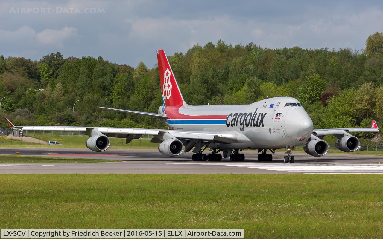 LX-SCV, 2001 Boeing 747-4R7F/SCD C/N 29733, line up prior departure from RW24
