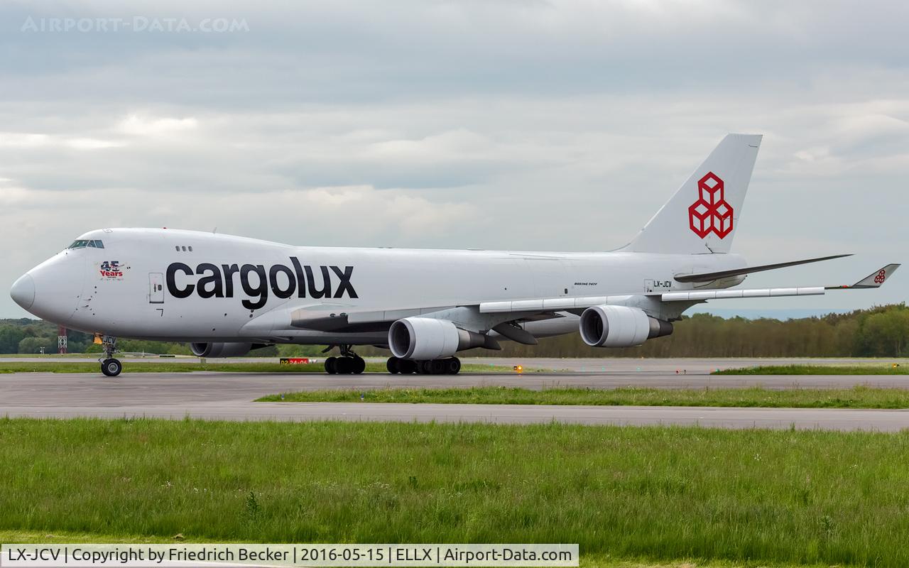LX-JCV, 2006 Boeing 747-4EVF/ER C/N 35171, taxying to the apron
