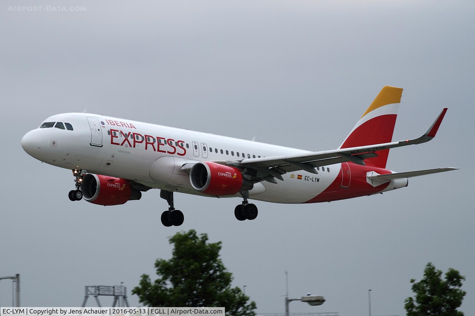 EC-LYM, 2013 Airbus A320-216 C/N 5815, Arriving from PMI