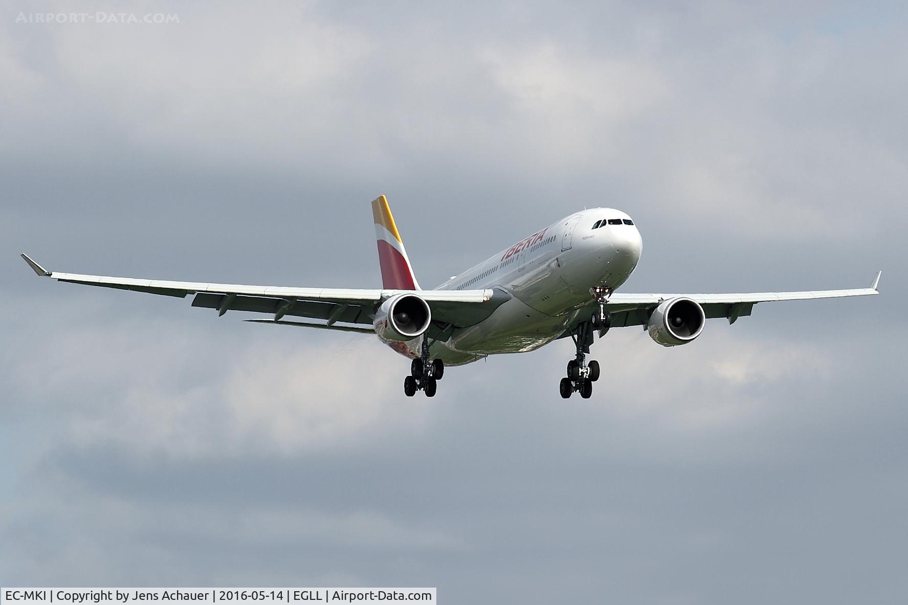 EC-MKI, 2016 Airbus A330-202 C/N 1719, named Puerto Rico