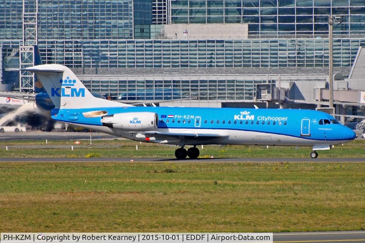 PH-KZM, 1995 Fokker 70 (F-28-0070) C/N 11561, Taxiing in after arrival