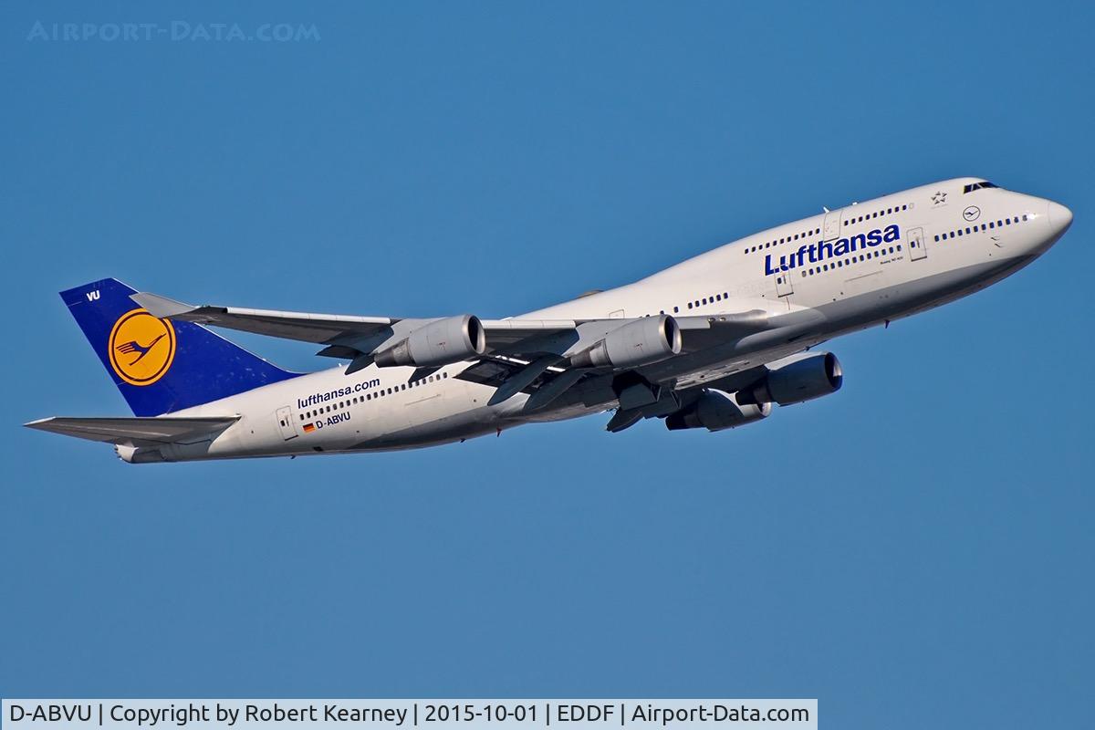 D-ABVU, 1998 Boeing 747-430 C/N 29492, Climbing out of EDDF