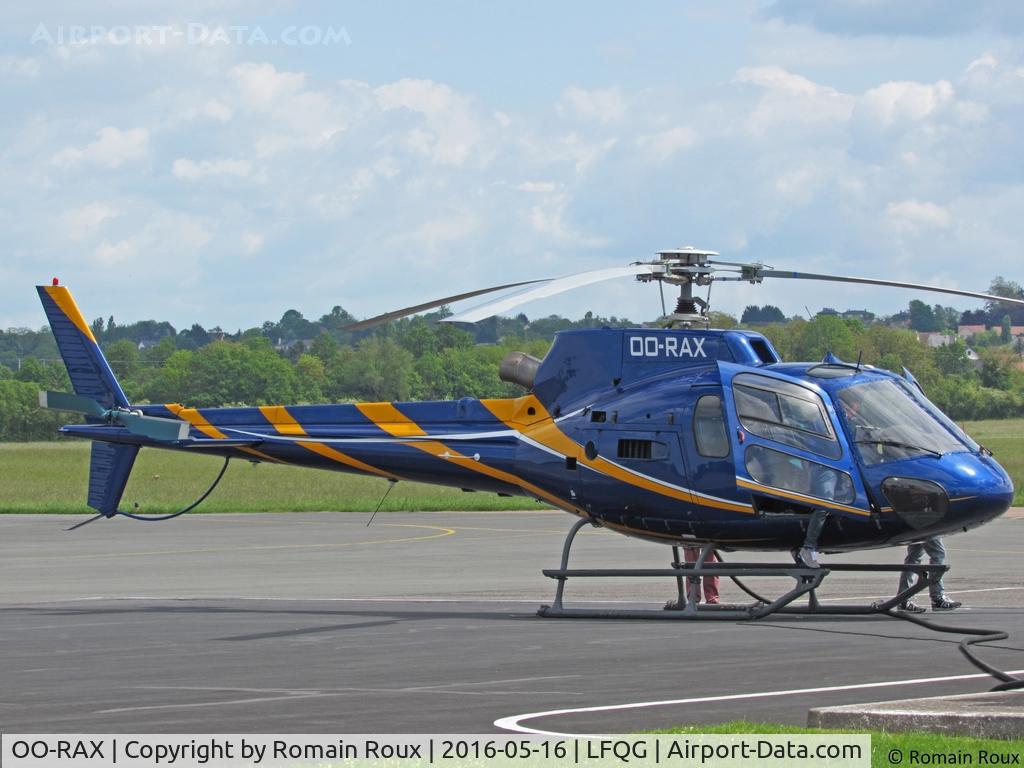 OO-RAX, 1999 Eurocopter AS-350B-2 Ecureuil Ecureuil C/N 9012, Parked
