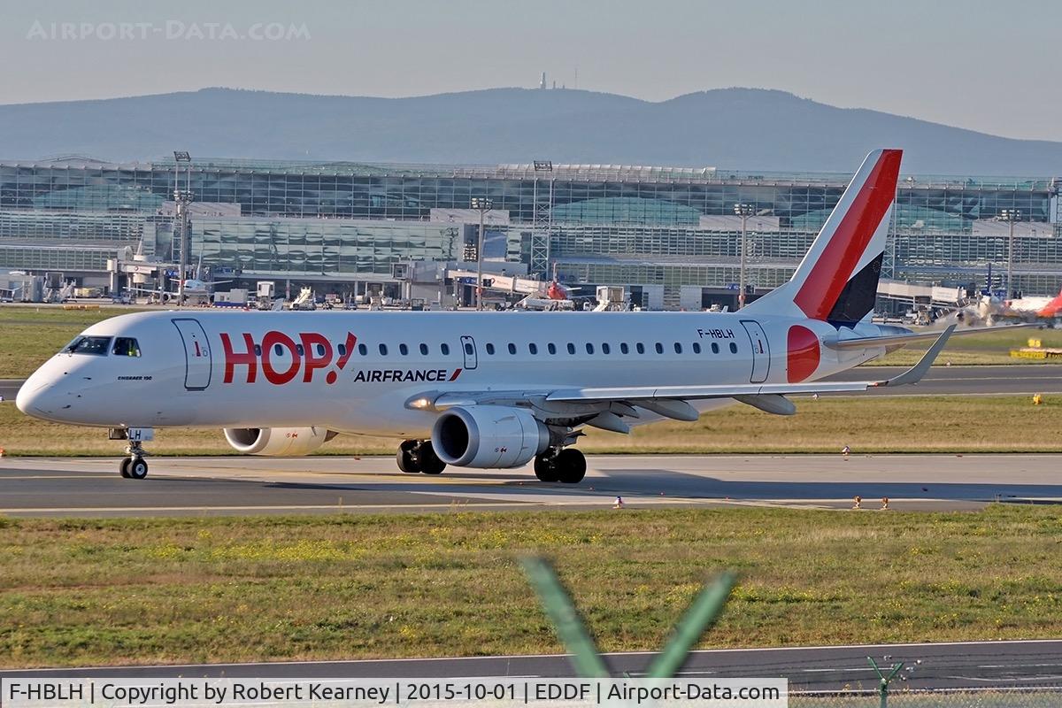 F-HBLH, 2009 Embraer 190LR (ERJ-190-100LR) C/N 19000266, Taxiing for departure