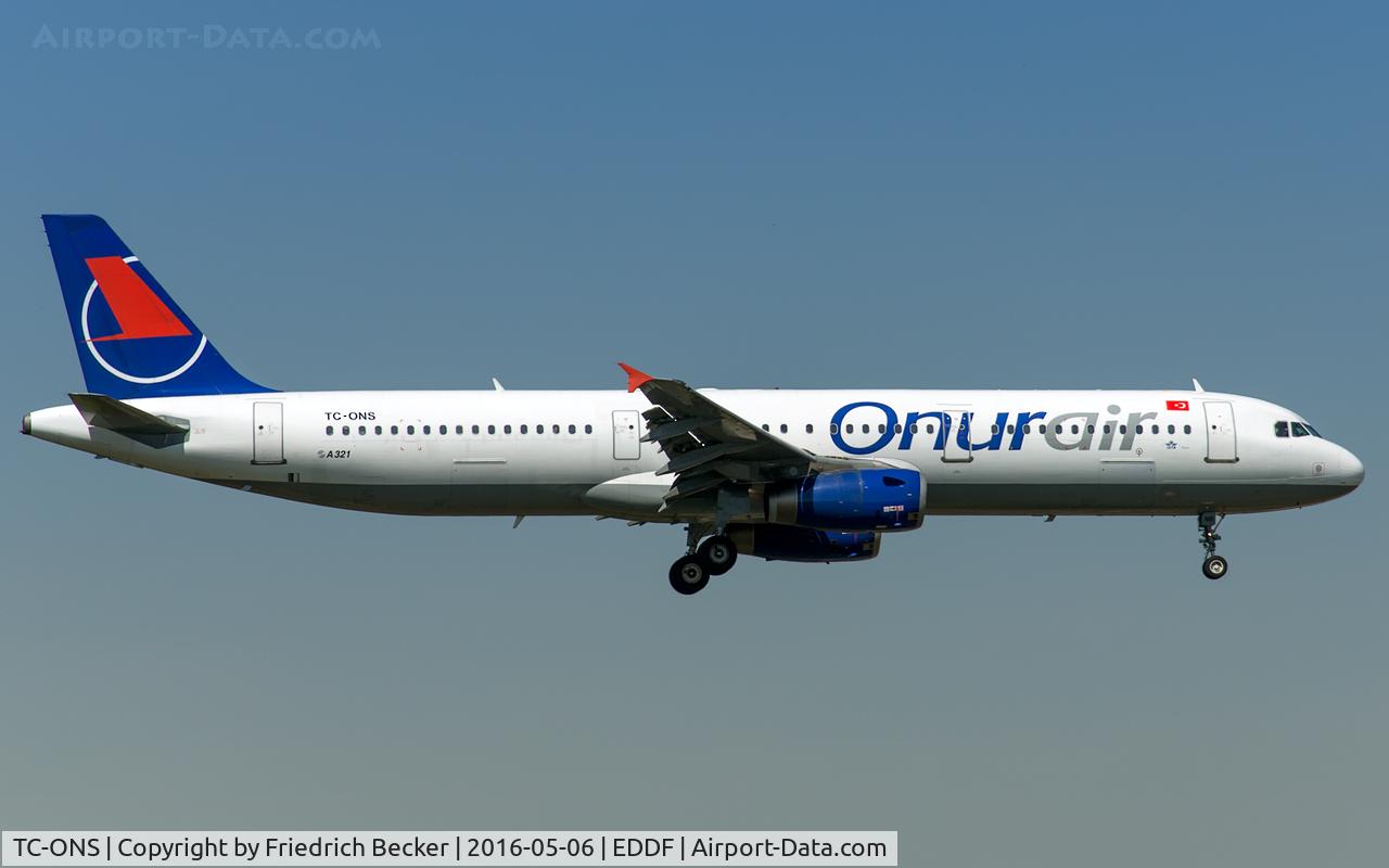 TC-ONS, 1993 Airbus A321-131 C/N 364, on fina RW07C