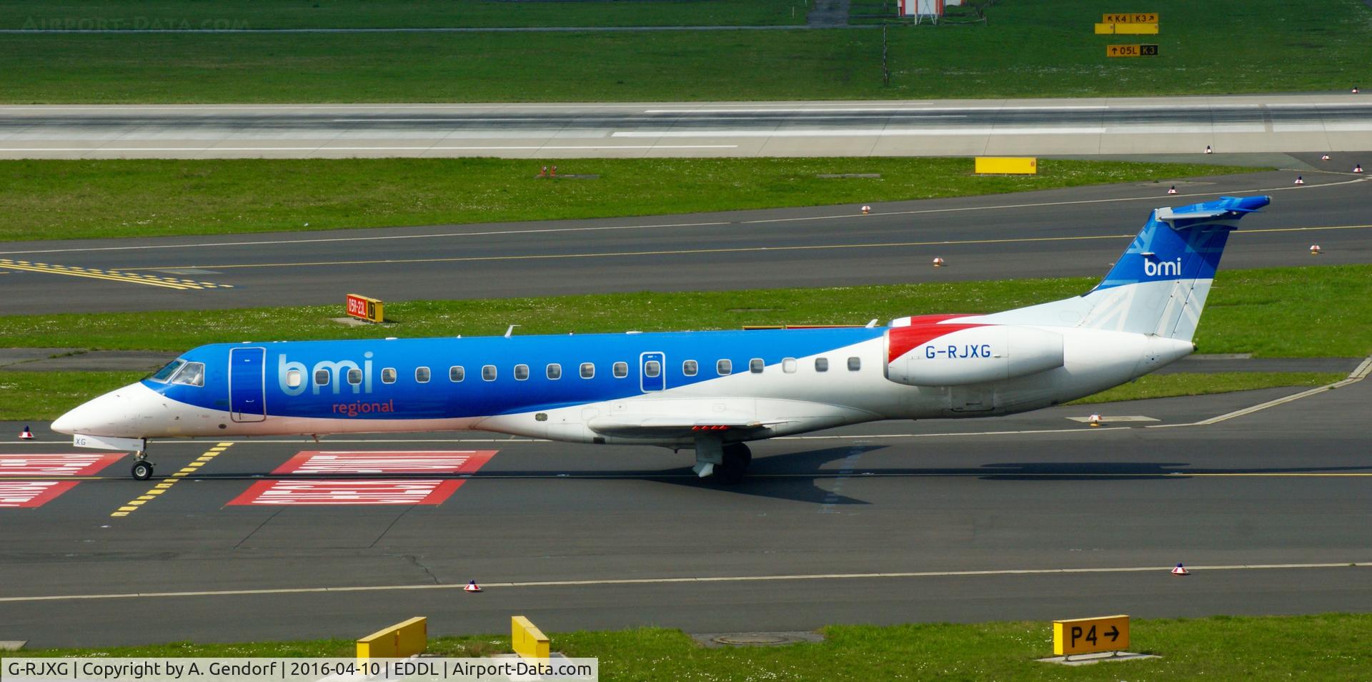 G-RJXG, 2001 Embraer EMB-145EP (ERJ-145EP) C/N 145390, British Midland, seen here taxiing at Düsseldorf Int'l(EDDL)