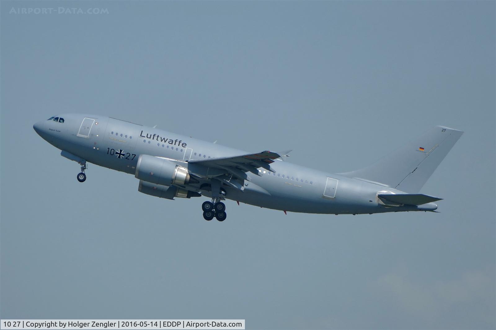 10 27, 1989 Airbus A310-304/MRTT C/N 523, Big grey bird is doing some t&g on rwy 26R.....