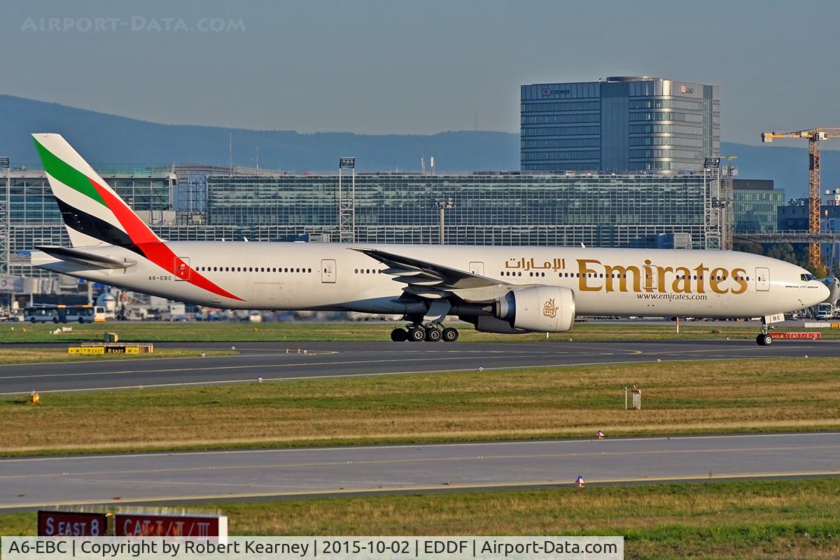 A6-EBC, 2005 Boeing 777-36N/ER C/N 32790, Taxiing in after arrival