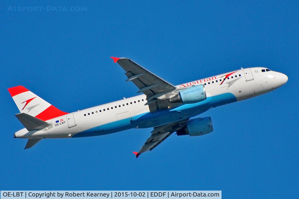 OE-LBT, 2000 Airbus A320-214 C/N 1387, Climbing out of EDDF