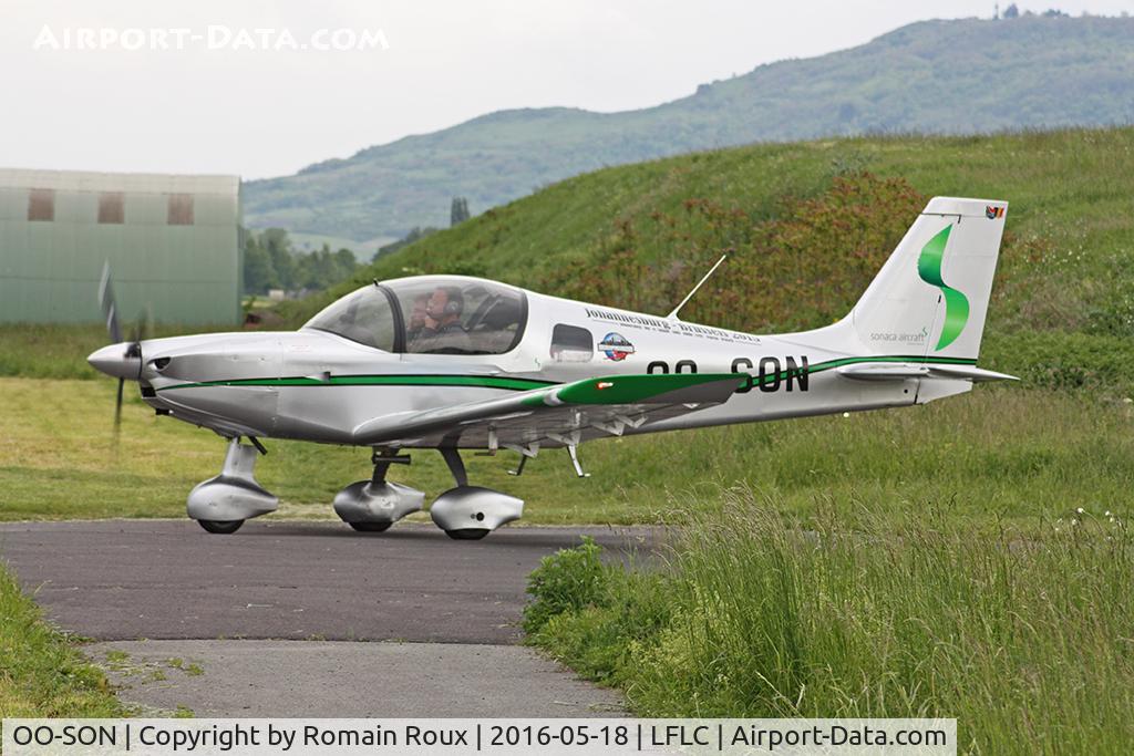 OO-SON, 2015 The Airplane Factory Sling 2 C/N 0193, Taxiing
