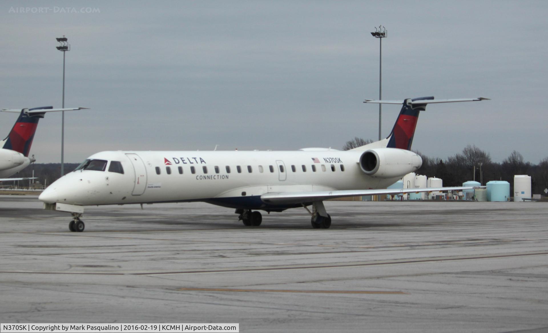 N370SK, 2001 Embraer ERJ-145LR (EMB-145LR) C/N 145515, EMB-145LR
