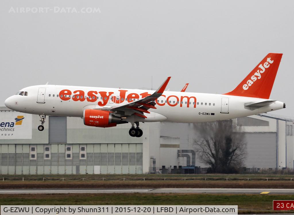 G-EZWU, 2014 Airbus A320-214 C/N 6095, Landing rwy 23