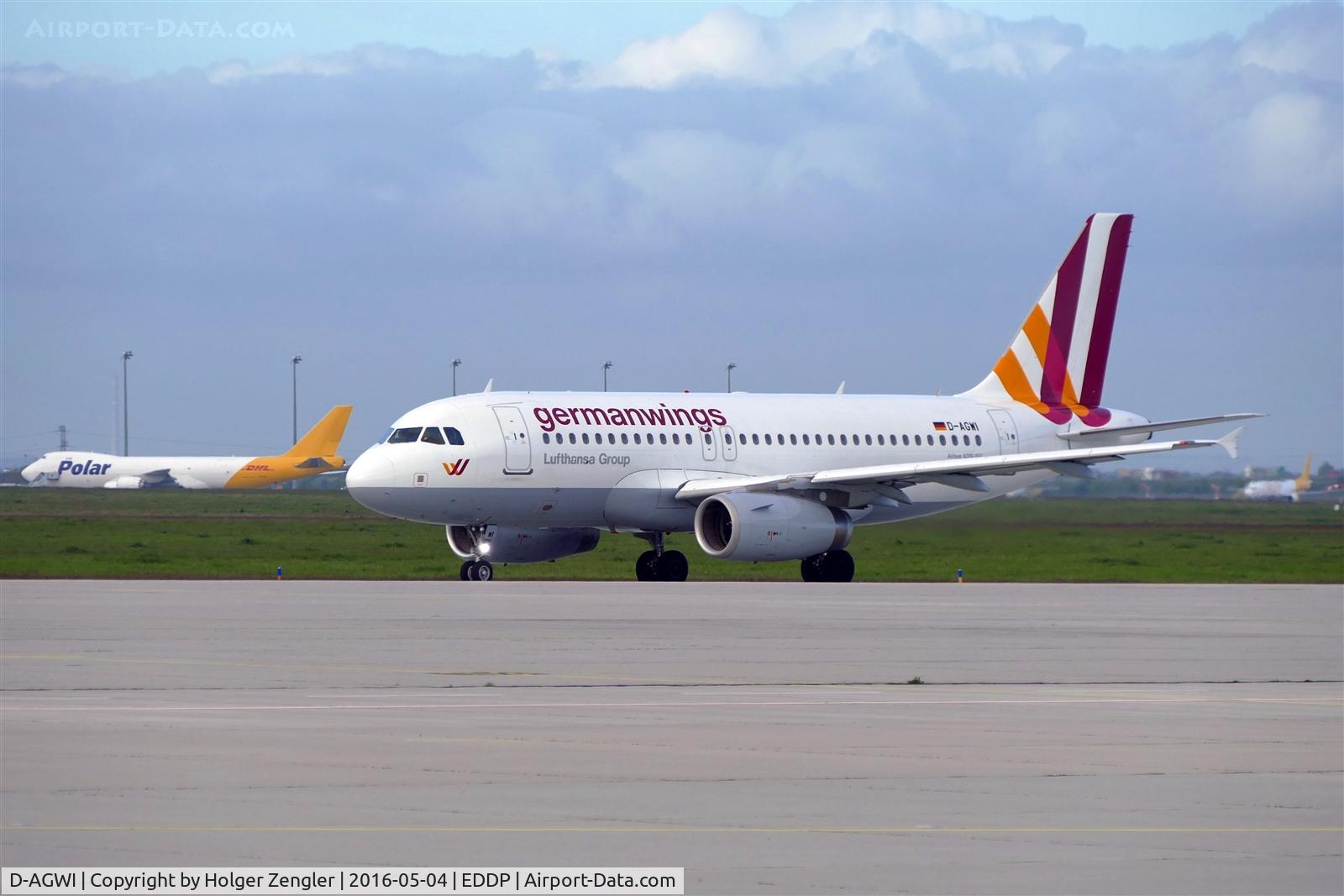 D-AGWI, 2008 Airbus A319-132 C/N 3358, Morning shuttle to CGN on taxi to rwy 26L....