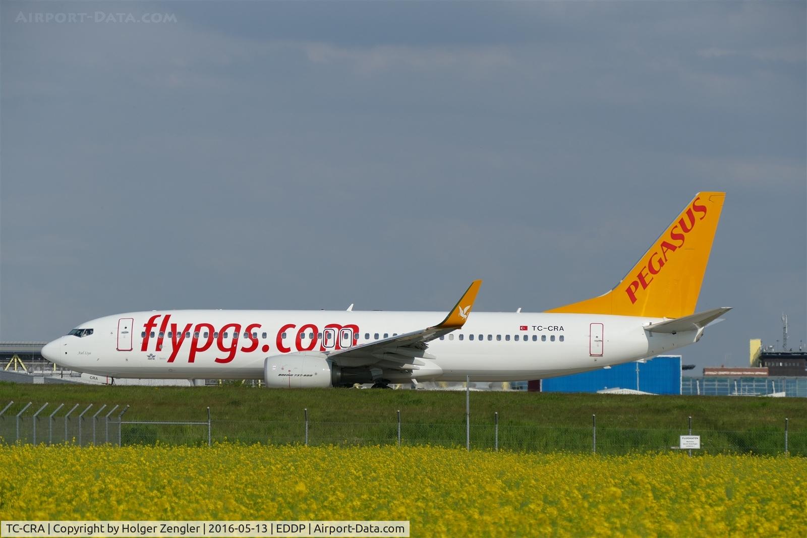 TC-CRA, 2015 Boeing 737-8H6 C/N 41769, AYT shuttle on twy W expecting departure on rwy 08L.....