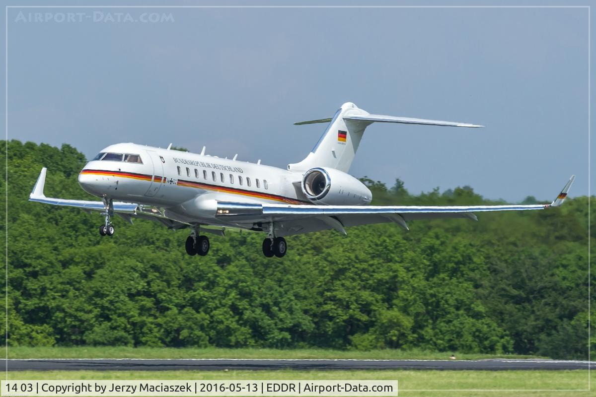 14 03, 2010 Bombardier BD-700-1A11 Global 5000 C/N 9411, Bombardier BD-700-1A11