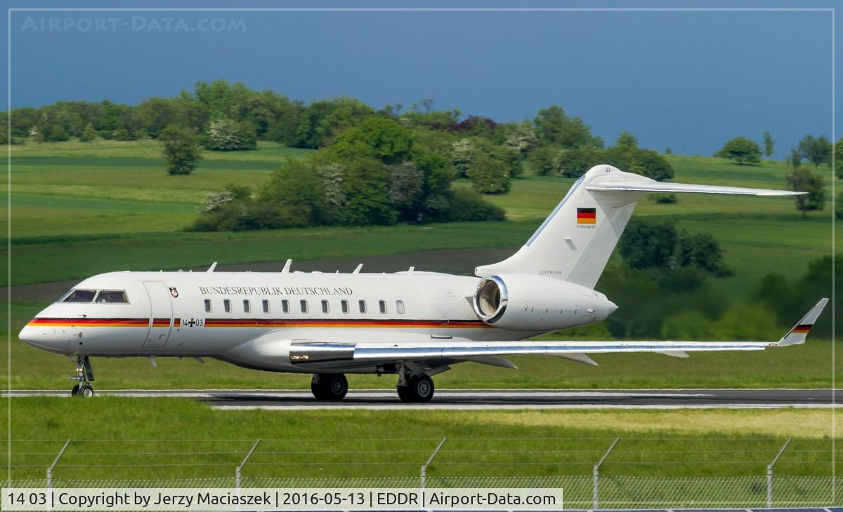 14 03, 2010 Bombardier BD-700-1A11 Global 5000 C/N 9411, Bombardier BD-700-1A11
