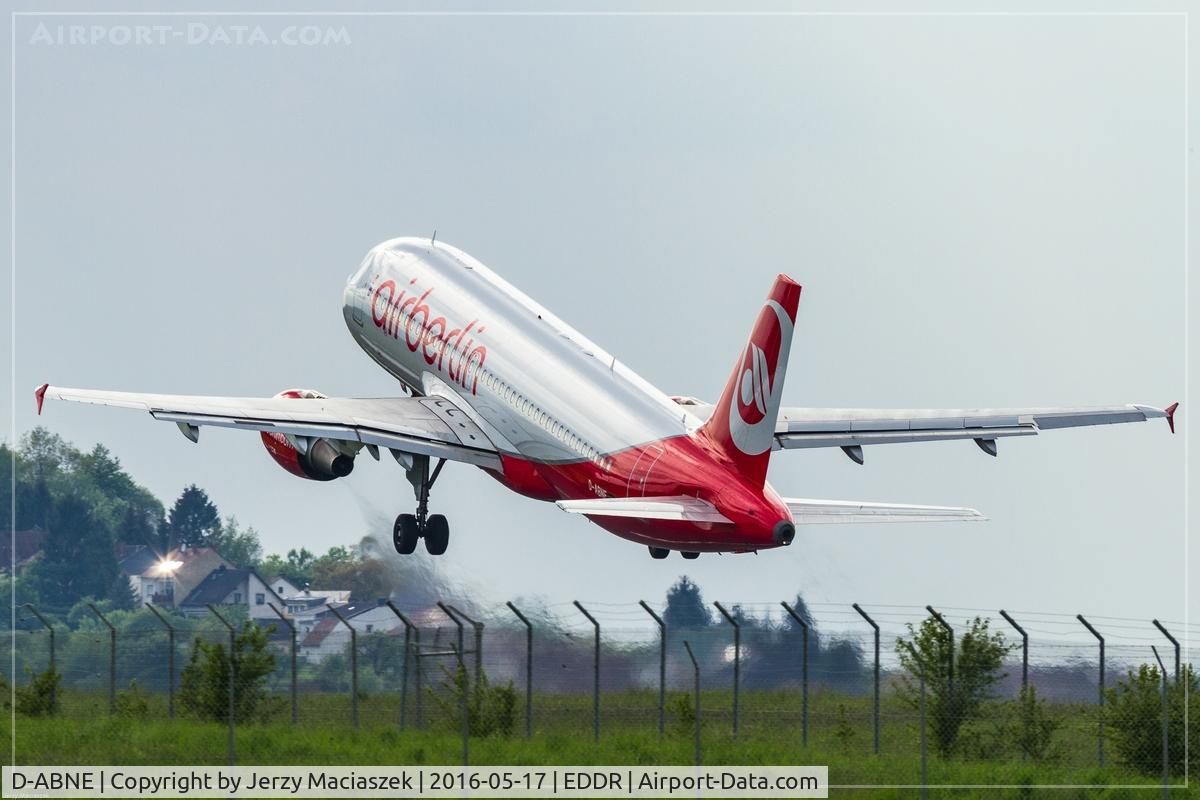 D-ABNE, 2003 Airbus A320-214 C/N 2003, A320-214