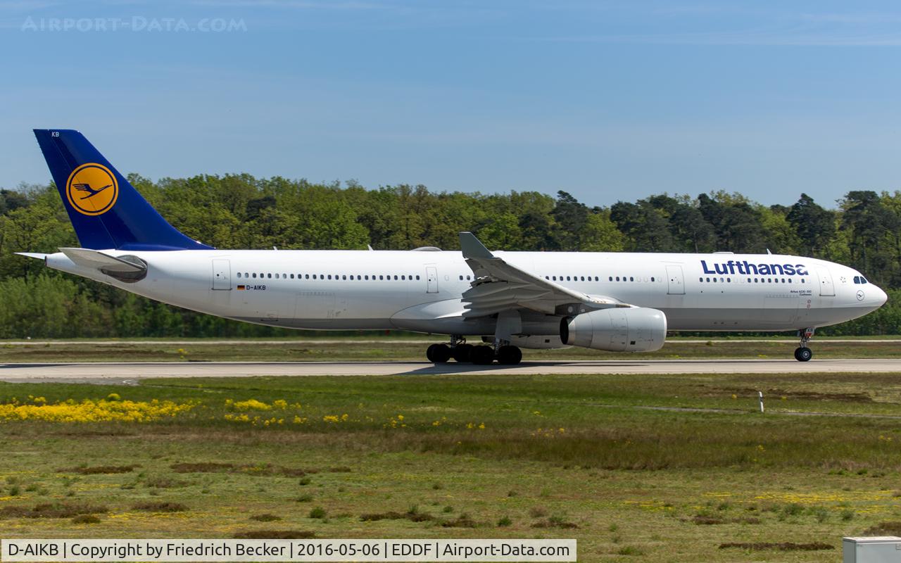 D-AIKB, 2004 Airbus A330-343X C/N 576, departure via RW18W