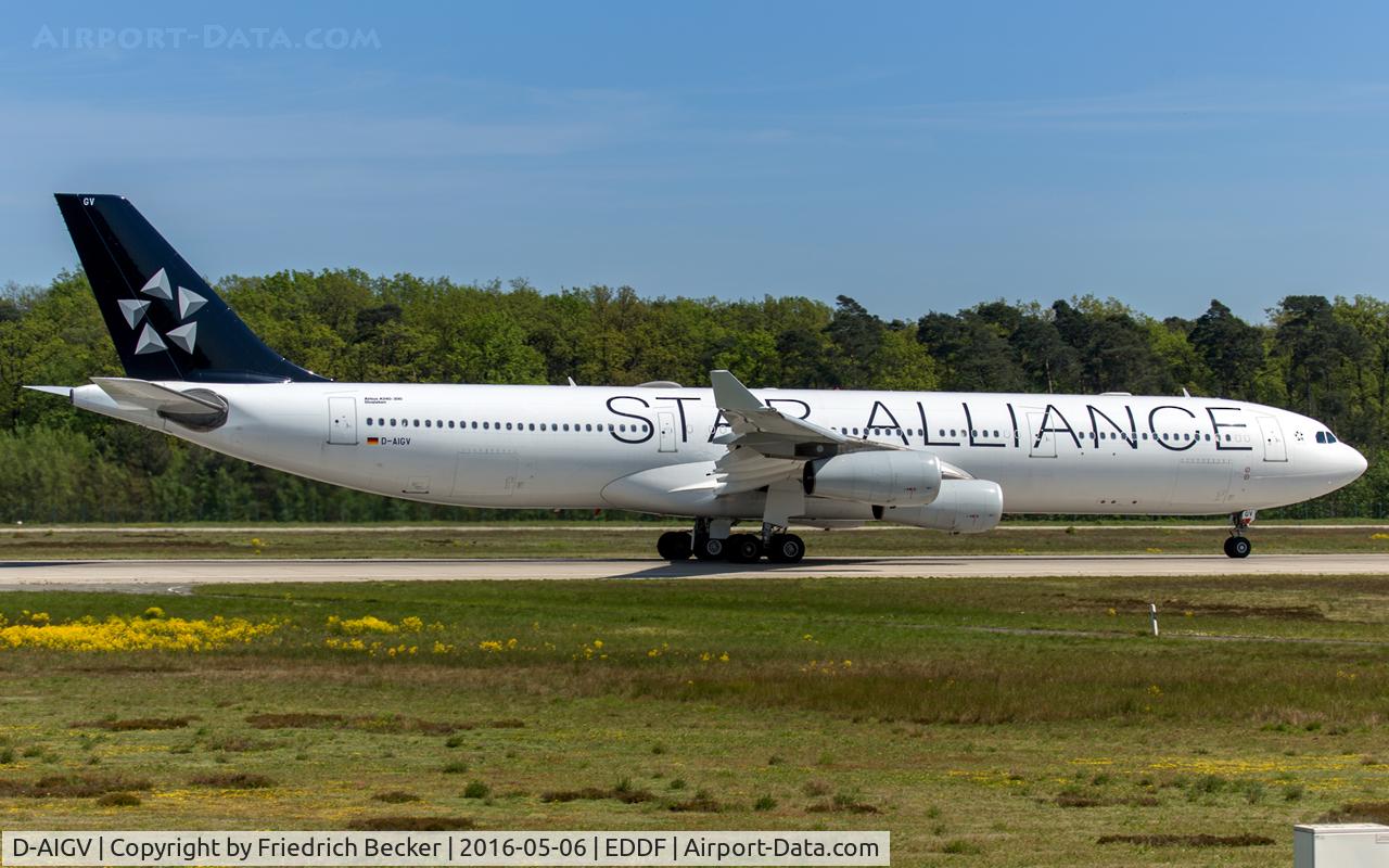 D-AIGV, 2000 Airbus A340-313X C/N 325, departure via RW18W