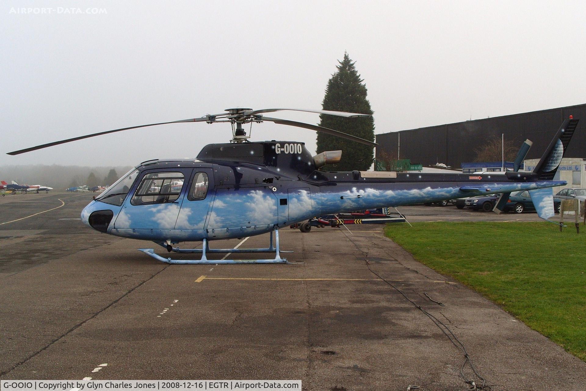 G-OOIO, 2001 Eurocopter AS-350B-3 Ecureuil Ecureuil C/N 3463, Taken on a quiet cold and foggy day. With thanks to Elstree control tower who granted me authority to take photographs on the aerodrome. Owned by Hovering Ltd.