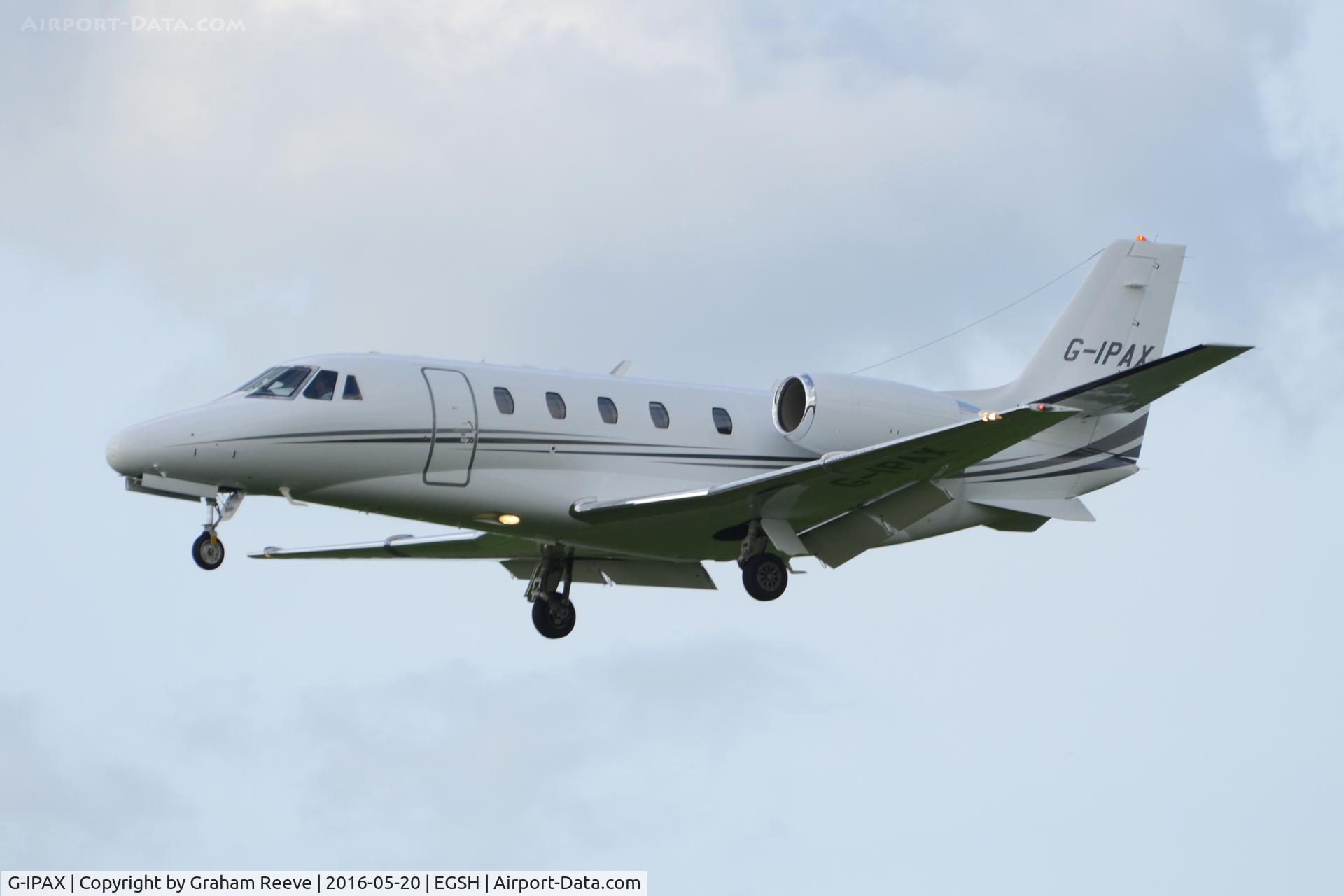 G-IPAX, 2002 Cessna 560XL Citation Excel C/N 560-5228, Landing at Norwich.