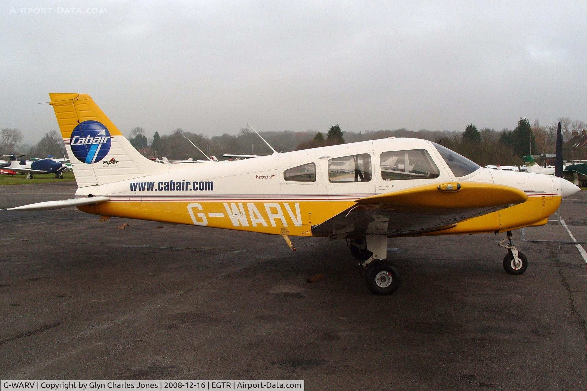 G-WARV, 1998 Piper PA-28-161 Cherokee Warrior III C/N 2842036, Taken on a quiet cold and foggy day. With thanks to Elstree control tower who granted me authority to take photographs on the aerodrome. Previously N41247. Operated by Cabair.