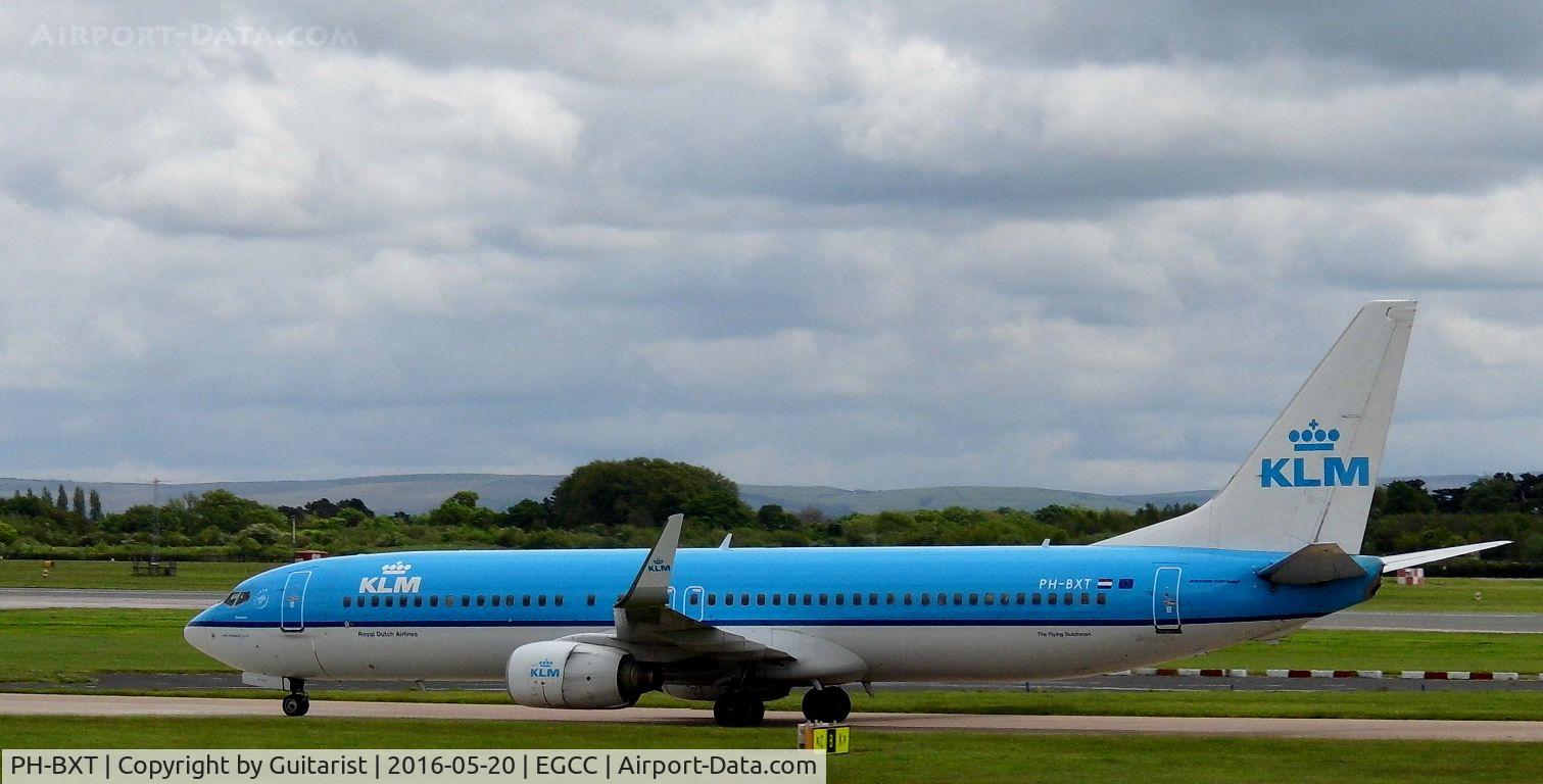 PH-BXT, 2004 Boeing 737-9K2 C/N 32944, At Manchester