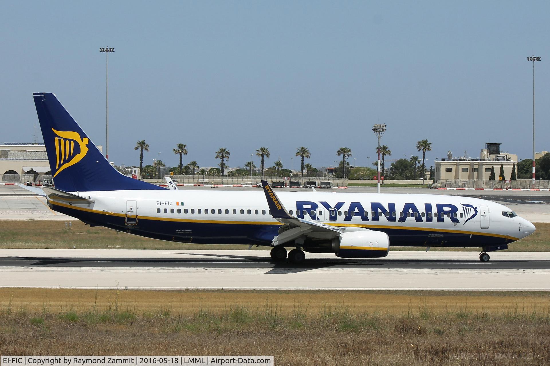 EI-FIC, 2015 Boeing 737-8AS C/N 44693, B737-800 EI-FIC Ryanair