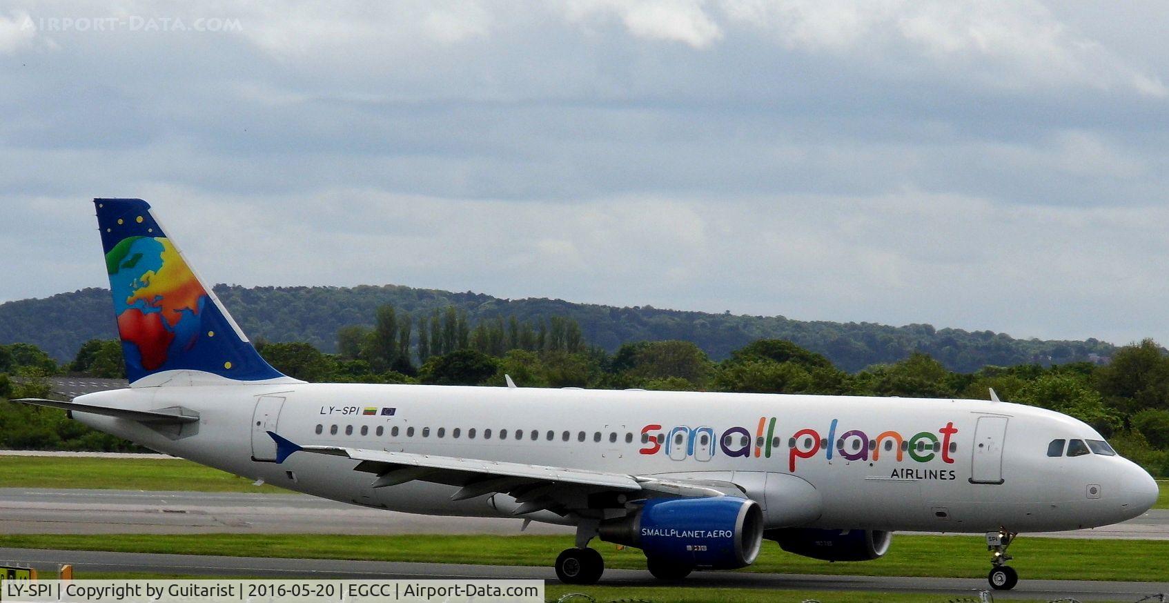 LY-SPI, 1998 Airbus A320-214 C/N 0914, At Manchester