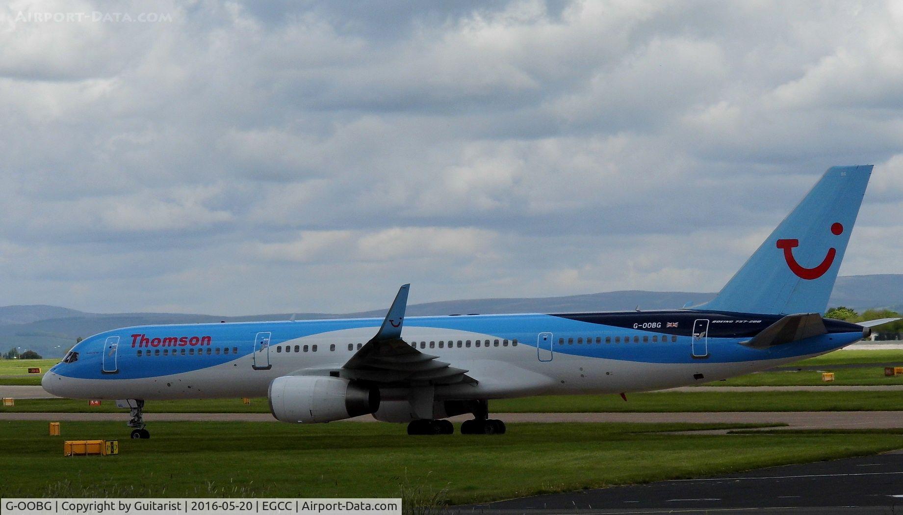 G-OOBG, 1999 Boeing 757-236 C/N 29942, At Manchester