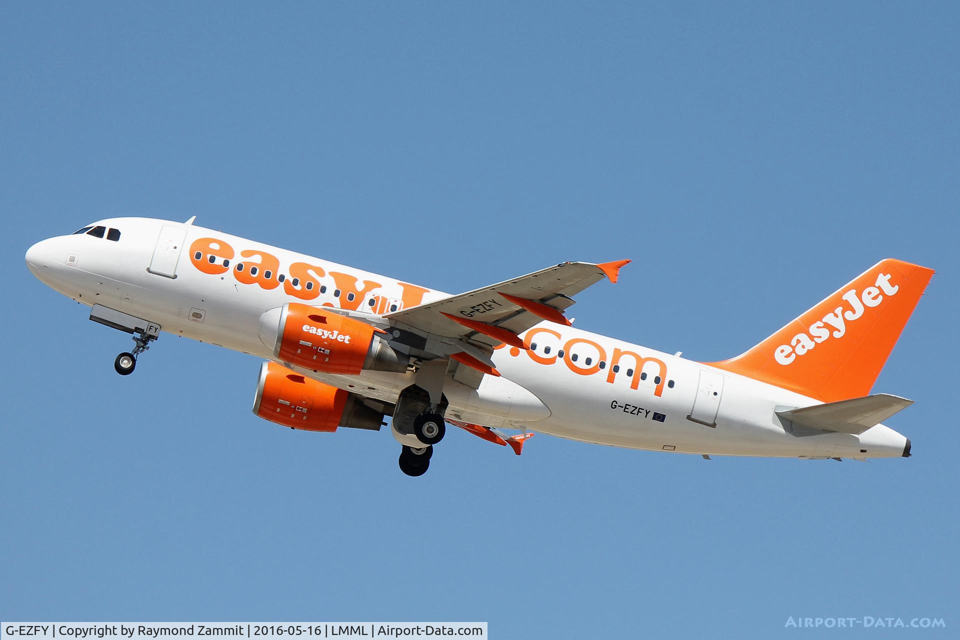G-EZFY, 2010 Airbus A319-111 C/N 4418, A319 G-EZFY Easyjet