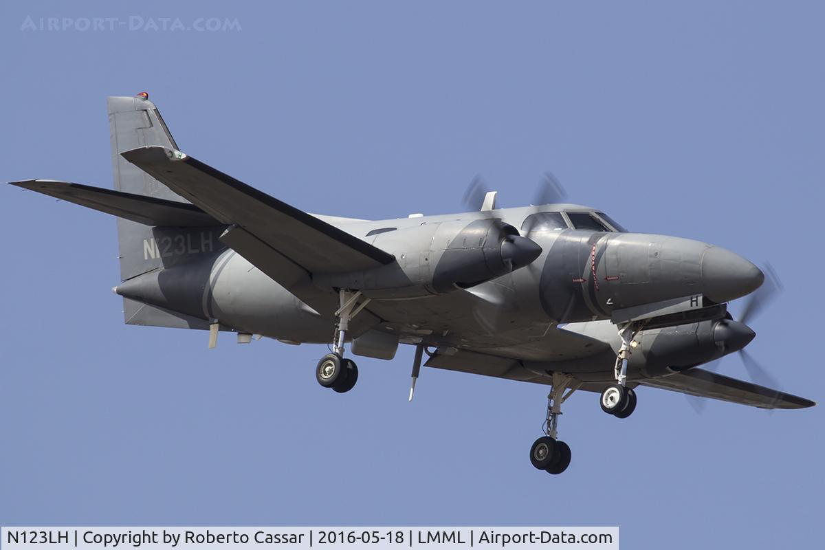 N123LH, 1981 Swearingen SA227-TT Merlin IIIC C/N TT-433, Runway 31