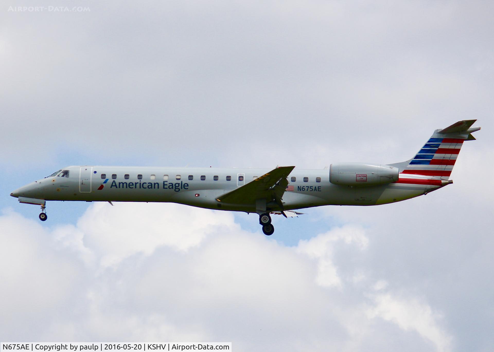 N675AE, 2004 Embraer ERJ-145LR (EMB-145LR) C/N 14500806, At Shreveport Regional.