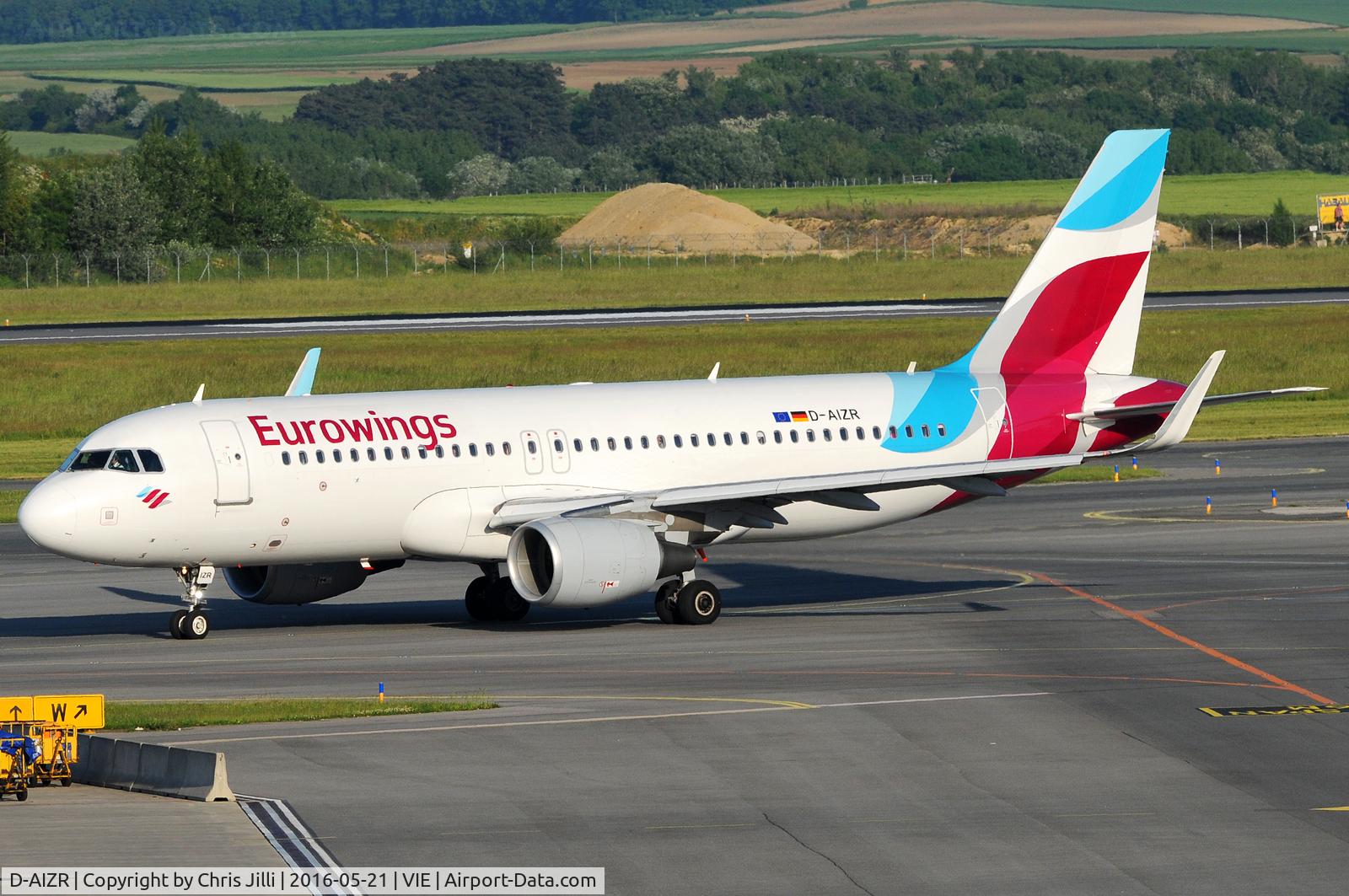 D-AIZR, 2013 Airbus A320-214 C/N 5525, Eurowings