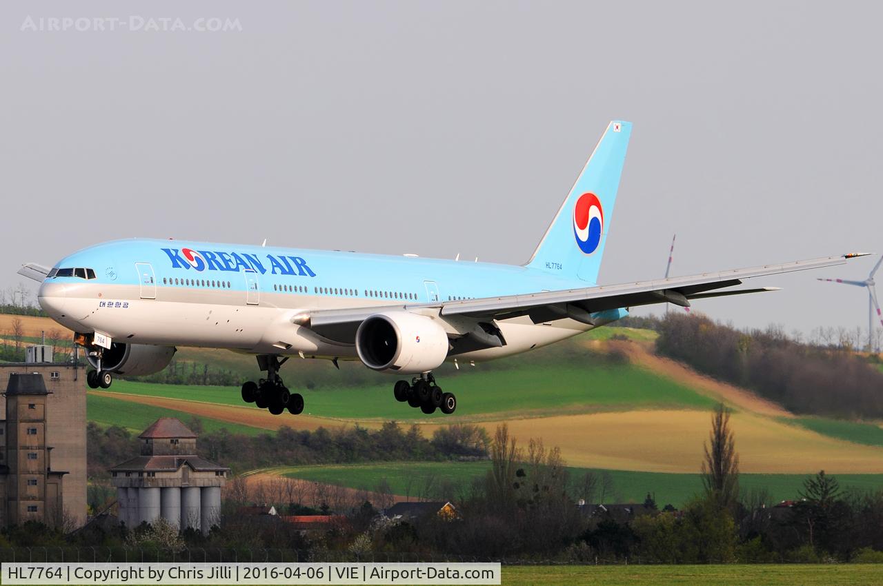 HL7764, 2007 Boeing 777-2B5/ER C/N 34214, Korean Air