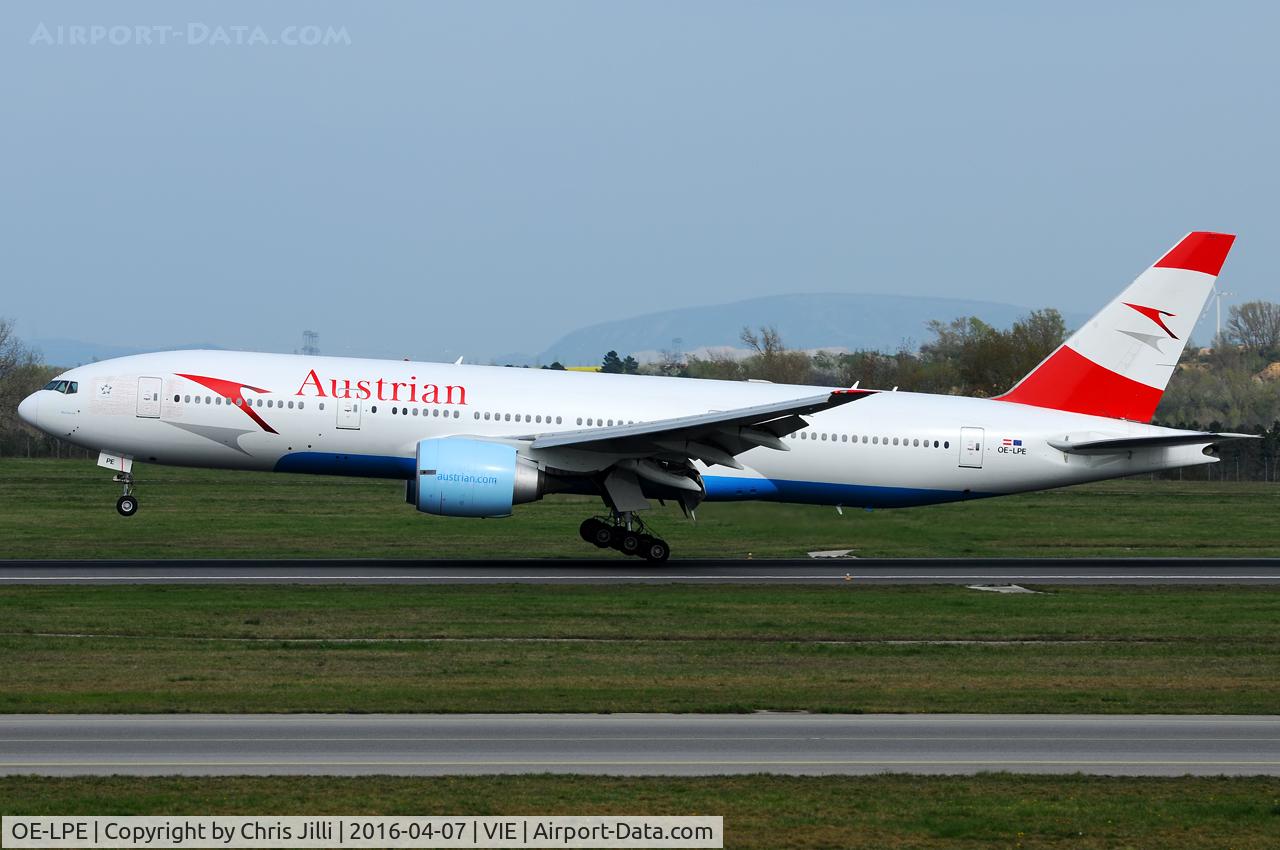 OE-LPE, 1998 Boeing 777-2Q8/ER C/N 27607, Austrian Airlines