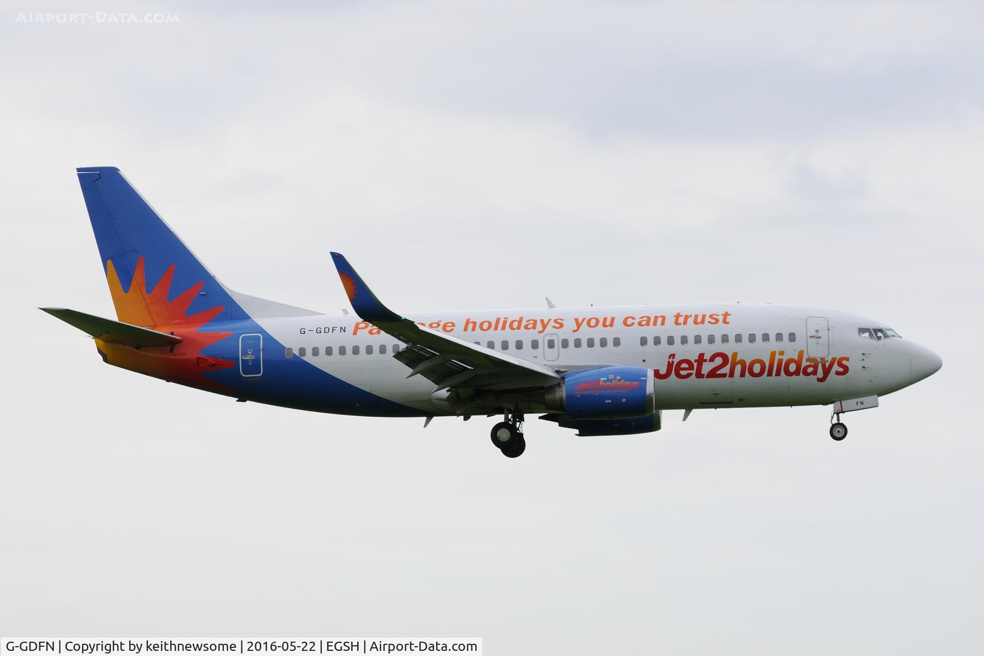 G-GDFN, 1998 Boeing 737-33V C/N 29332, Arriving for maintenance.