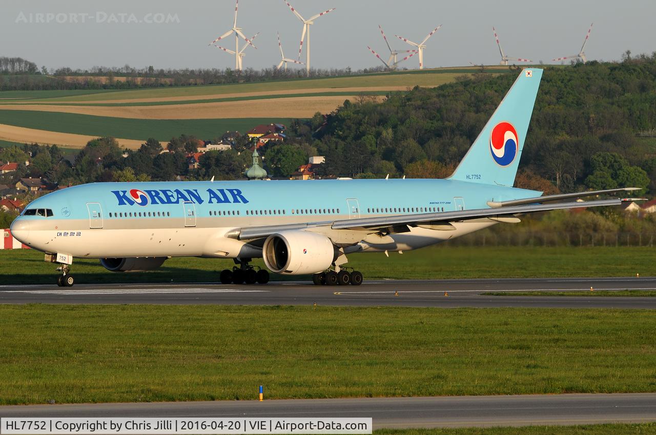 HL7752, 2007 Boeing 777-2B5/ER C/N 34211, Korean Air