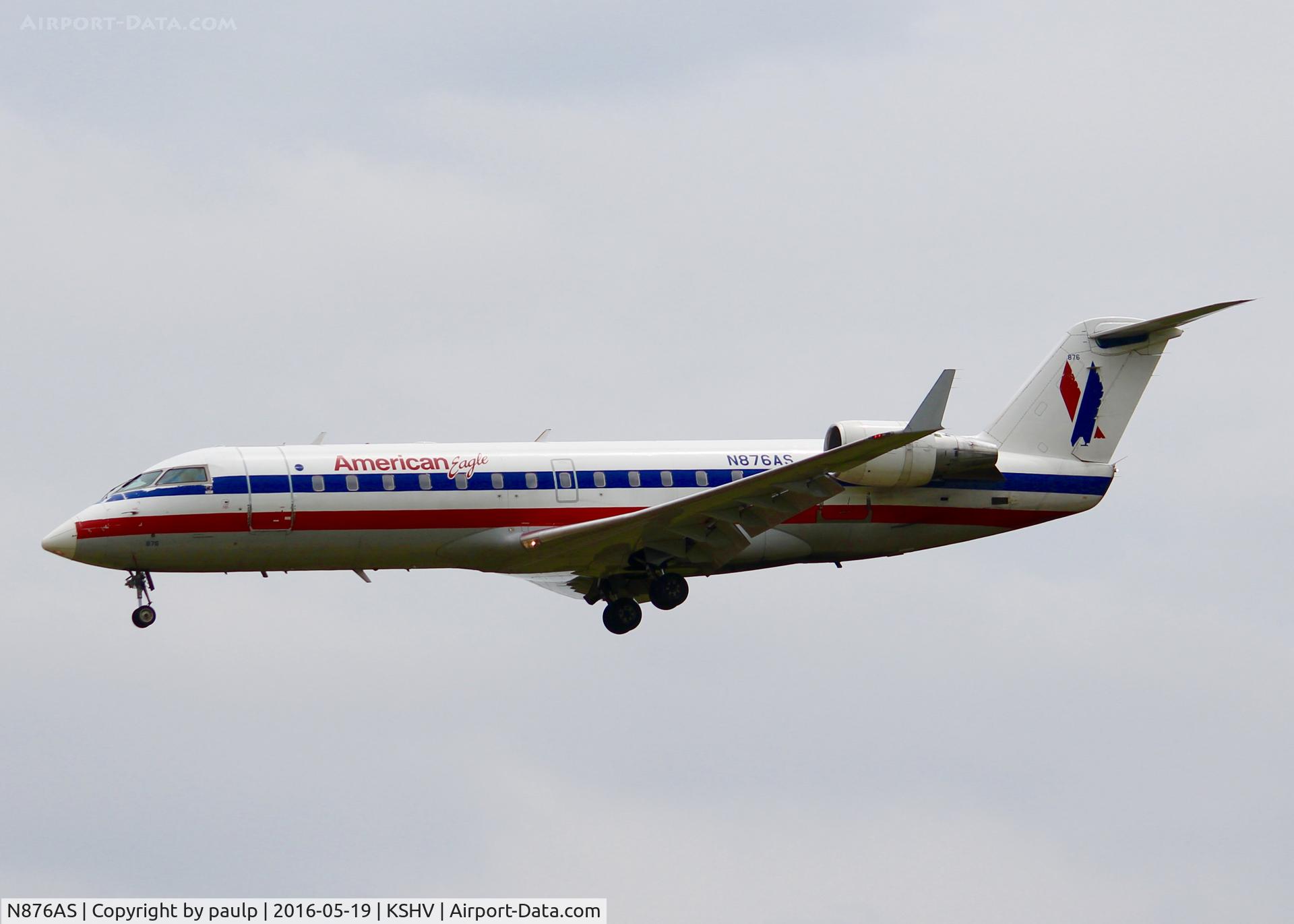 N876AS, 2001 Bombardier CRJ-200ER (CL-600-2B19) C/N 7576, At Shreveport Regional.