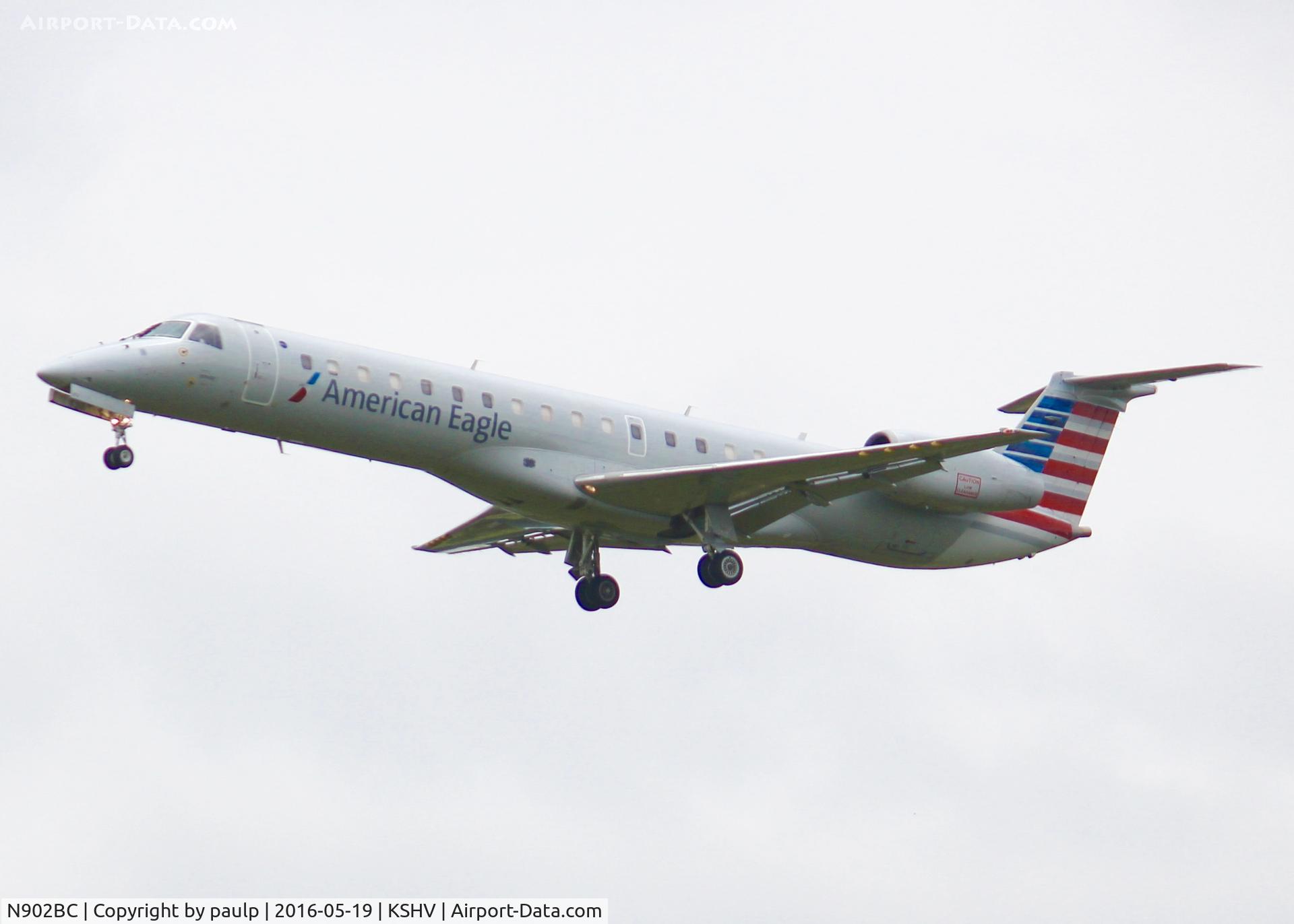 N902BC, 2005 Embraer ERJ-145LR (EMB-145LR) C/N 14500887, At Shreveport Regional.