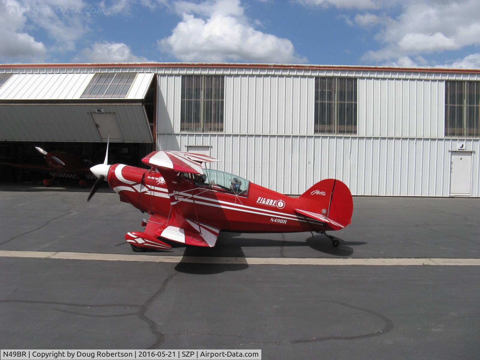N49BR, Pitts S-2A Special C/N 2212, 1980 Aerotek PITTS S-2A SPECIAL, Lycoming AEIO-540 260 Hp, four ailerons, full inverted aerobatic systems, taxi on hangar ramp