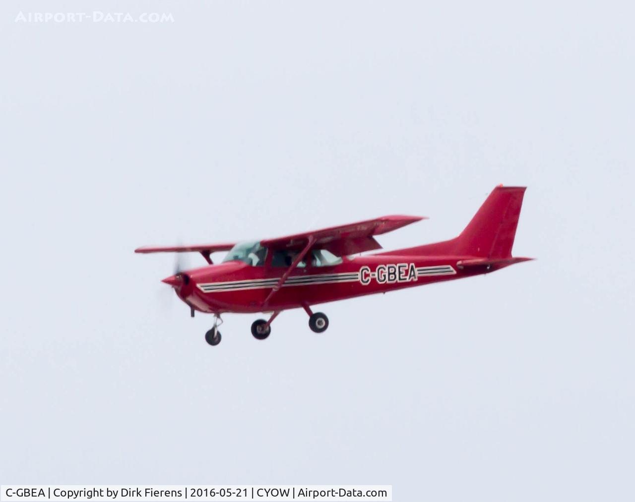 C-GBEA, 1975 Cessna 172M C/N 17264701, Approaching the Ottawa Flying Club