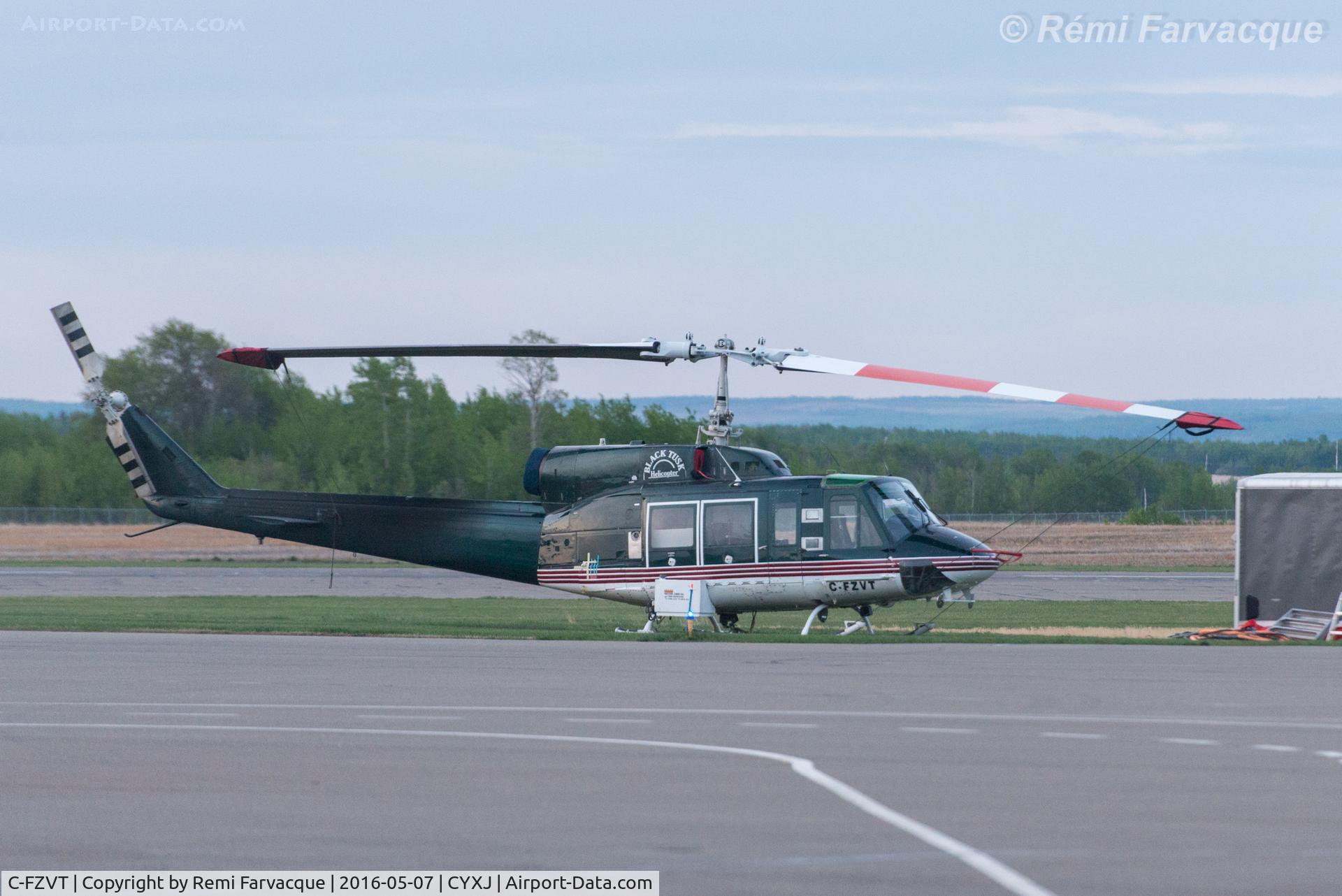 C-FZVT, 1979 Bell 214B-1 Biglifter Biglifter C/N 28016, Parked for the night fighting forest fires. Livery tweaked since last photographed