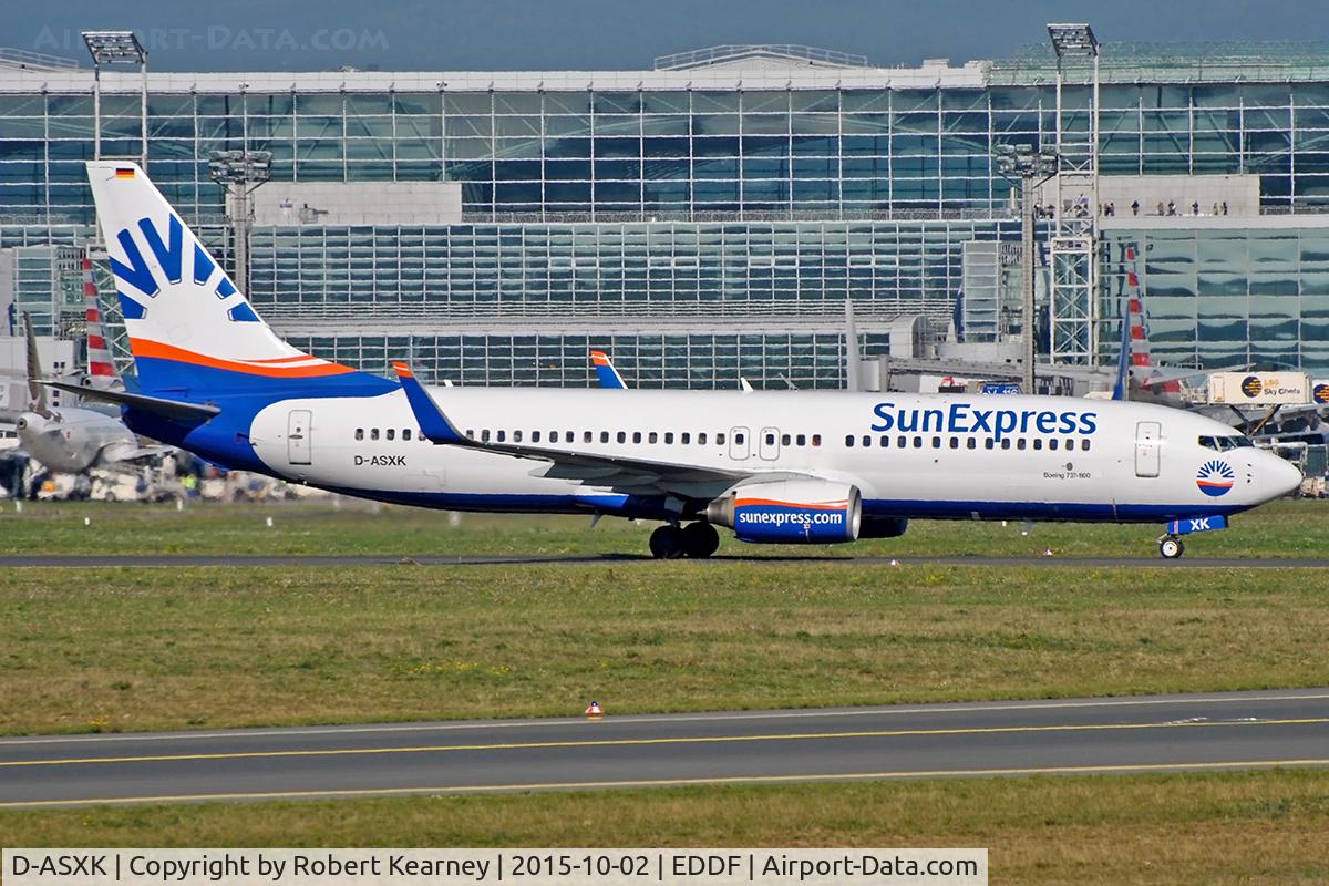 D-ASXK, 1998 Boeing 737-86J C/N 28070, Taxiing in after arrival