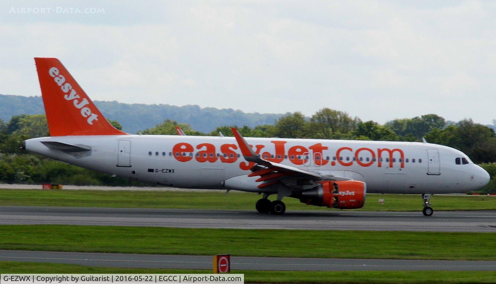 G-EZWX, 2014 Airbus A320-214 C/N 6192, At Manchester