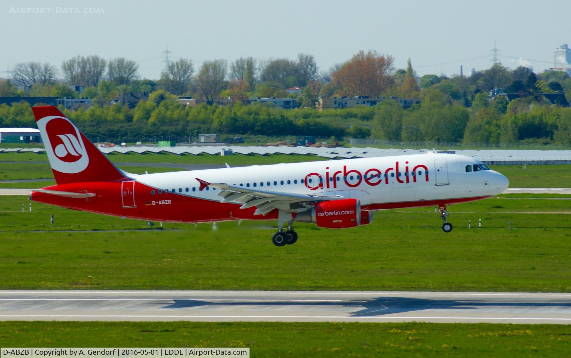 D-ABZB, 2008 Airbus A320-216 C/N 3515, Air Berlin, is here landing at Düsseldorf Int'l(EDDL)