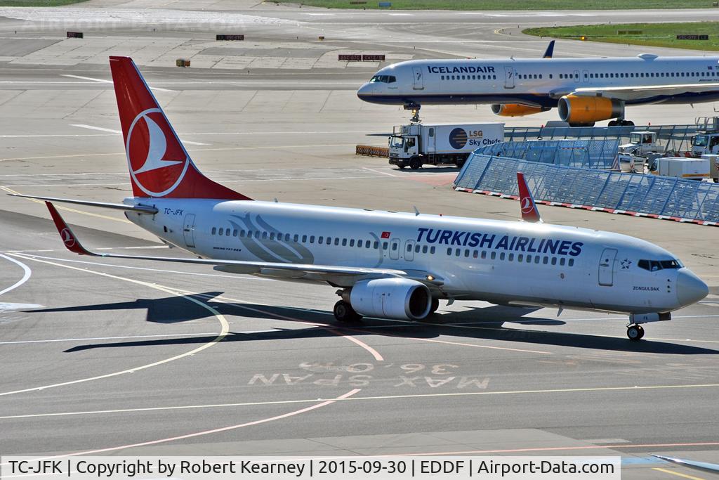 TC-JFK, 1999 Boeing 737-8F2 C/N 29773, Taxiing in after arrival